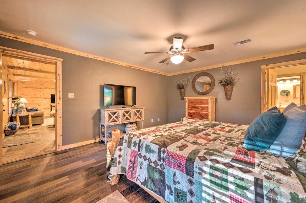 Villa Broken Bow Retreat On 2 Acres With Hot Tub And Deck! Exterior foto